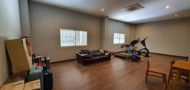 PO109 ขายที่ดิน พร้อมอาคาร โรงงาน พร้อม ออฟฟิศ บนเนื้อที่ 6 ไร่ พร้อมใบ รง.4 ใกล้เซ็นทรัลมหาชัย