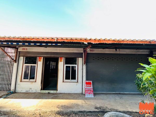 ขายที่ดินพร้อมห้องแถว 7 ห้อง 124 ตร.ว.อ.ชัยบาดาล จ.ลพบุรี