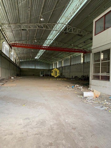 โกดังให้เช่าขนาด 1230 ตรม. ใกล้วัดจรูญราษฎร์ อ.เมือง จ.ชลบุรี