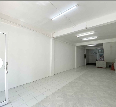 ให้เช่า อาคารพาณิชย์ 3 ชั้น ถนนประชาชื่น เหมาะทำหน้าร้าน ธุรกิจ สำนักงาน อาศัย 