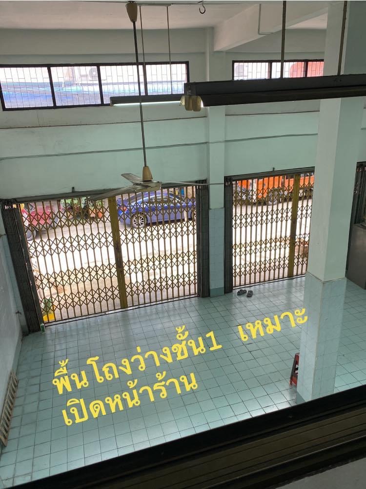 รหัสทรัพย์ R2927 ให้เช่า อาคารพาณิชย์ 2คูหา 4.5 ชั้น ตีทะลุกัน ย่านพระราม 3 ยานนาวา