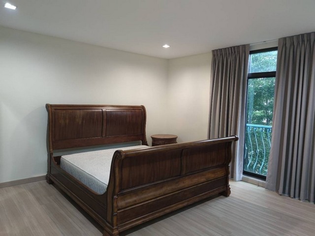 BH2549 ให้เช่า Chic Apartment 4 ชั้น 368 ตรม. 6 ห้องนอน รามคำแหง 53 ย่านลาดพร้าว-ทาวน์อินทาวน์ เฟอร์พร้อมอยู่ 