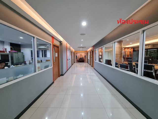 BTS ขาย-เช่าอาคารพาณิชย์5ชั้น 6คูหา ตลาดบางเขน ติด  ออฟฟิศตกแต่งแล้ว มีลิฟท์ 120ตรว. 2,200ตรม.30ห้อง 26น้ำ 30จอดรถ