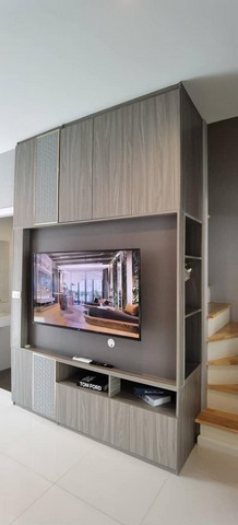 ให้เช่าทาวน์โฮม 3 ชั้น โครงการ ไอเจ้นท์ พระราม 9 Eigen Rama 9 (Praram 9) เฟอร์พร้อมอยู่ ใกล้นานาชาติ Charter