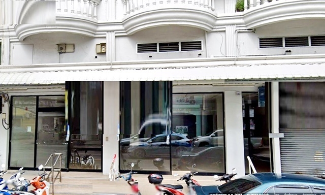 MRT รามอินทรา ก.ม.4-6 ให้เช่าพาณิชย์ 2ชั้น 3คูหา ทำเลดี 60ตรว. มัยลาภ เสถียรธรรมสถาน 365ตรม. 3นอน 2น้ำ 3จอดรถ 1แอร์