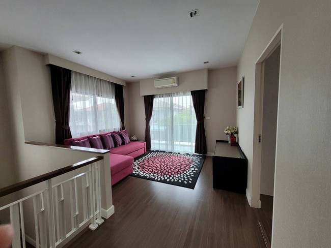 บ้าน - 4 ห้องนอน 3 Bathroom พื้นที่ 0 Rai 0 งาน 69 Square Wah 48000 บาท ใกล้ เซ็นทรัลบางนา เมกา บางนา พาราไดซ์ พาร์ค ซีคอน สแควร์ Index Living Mall เทสโก้ โลตัส บางนา The Paseo Mall FOR SALE!! สมุทรปราการ   