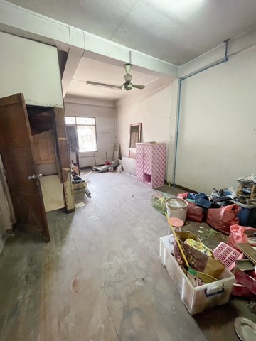 ขายด่วนตึกแถว 4 ชั้น ซอย จันทน์59 ถ.จันทน์ เขตบางคอแหลม