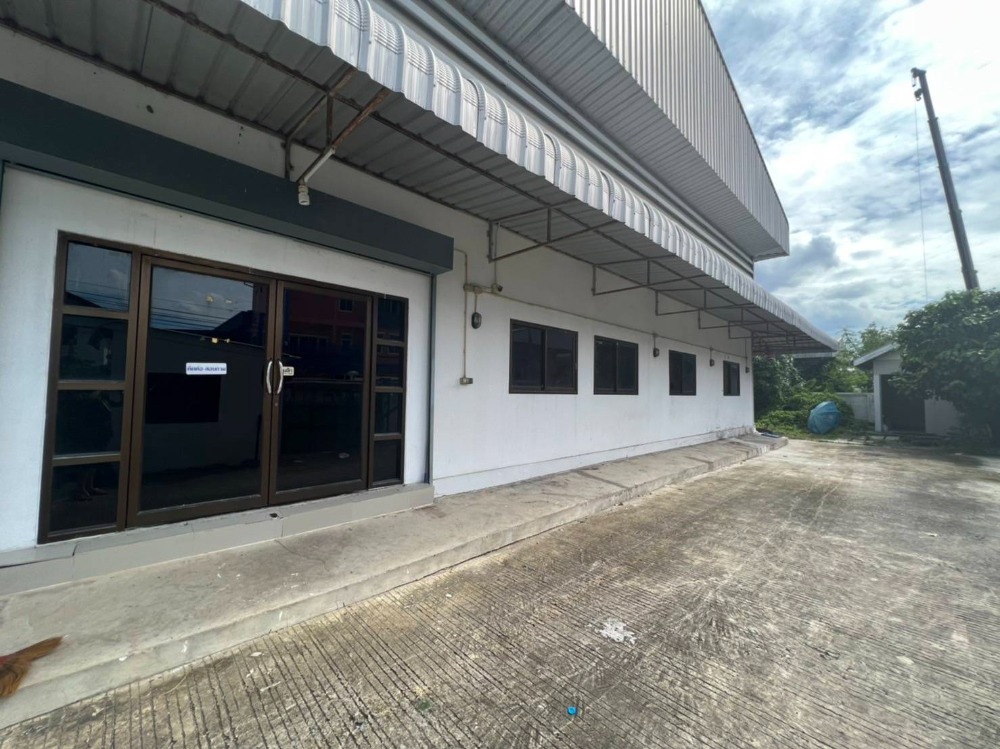 ให้เช่าโกดังพร้อมสำนักงานออฟฟิศ เนื้อที่ 1 ไร่ 50 ตารางวา  อ.บางบัวทอง จ.นนทบุรี