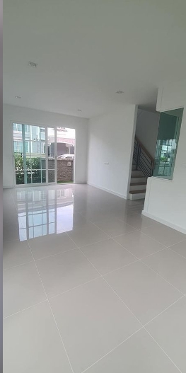 ให้เช่าบ้านเดี่ยว หมู่บ้าน นีโอแจ้งวัฒนะ ใกล้เมืองทองธานี มี 4 นอน 3 น้ำ