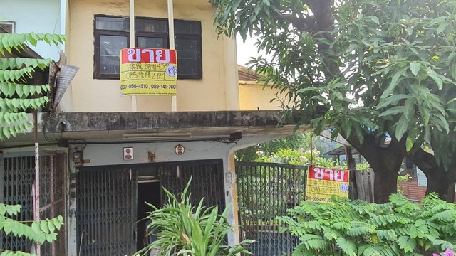 ขายด่วนราคาถูก อาคารพานิชย์ 2 คูหา ติดถนนใหญ่ประชาอุทิศ ติดกับโรงเรียนราษฎร์บูรณะ  ทุ่งครุ กรุงเทพฯ  ZTK00016