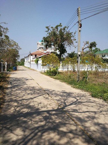 พื้นที่ดิน ที่ดิน บางเดื่อ ใกล้ถนนราชพฤกษ์ ตัดใหม่ ปทุมธานี  4576 ตารางวา 8000000 บาท ใกล้กับ ใกล้ถนนราชพฤกษ์ ตัดใหม่ ปทุมธานี Good อยู่ใกล้ความเจริญ ด้านหลังติดคลอง อ้อมล้อมธรรมชาติ