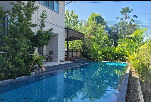 ขายบ้านเดี่ยว 2 ชั้น โครงการเพอร์เฟค มาสเตอร์พีซ พระราม 9 สระว่ายน้ำส่วนตัว