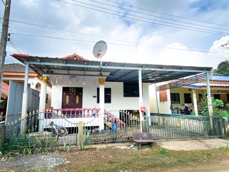 House for Sale near Central Samui and Chaweng Beach  Spacious Detached House in Bo Phud Subdistrict 