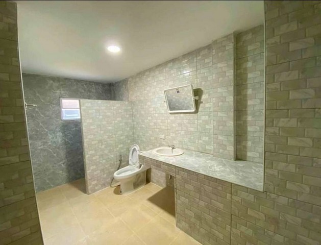 Townhome ทาวน์โฮม 3 ชั้น หมู่บ้านเอกบดี ดอนเมือง ถ.ช่างอากาศอุทิศ 5Bedroom 3490000 BAHT.   ดีงาม