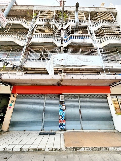 BTS โพธิ์นิมิตร 1กม. ให้เช่าอาคารพาณิชย์ใหญ่มาก 2คูหา 5ชั้น ทำเลดี ตลาดพลู  40ตรว. 800ตรม. 5นอน 3น้ำ 2จอดรถ