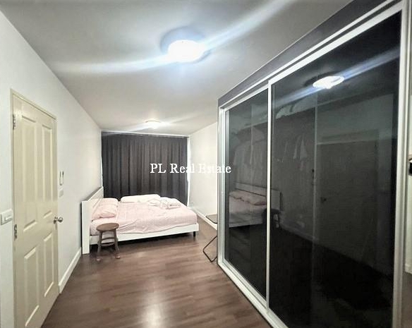 ให้เช่าทาวน์โฮม 3 ชั้น  ทาวน์พลัส เกษตร – นวมินทร์ พร้อมเฟอร์ ใกล้ เซ็นทรัล 