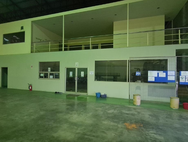 ให้เช่า โกดัง โรงงาน พื้นที่ 2,500 ตรม  บางเสาธง สมุทรปราการ มีสำนักงาน พร้อมใช้