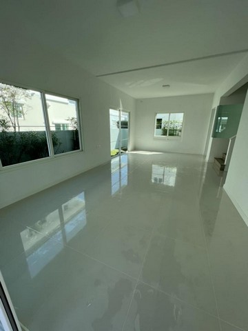 C4213 ให้เช่าบ้านเดี่ยว 2 ชั้น โครงการสีวลี ศรีนครินทร์-ร่มเกล้า ติดถนนร่มเกล้า24 เลี้ยงสัตว์ได้ ใกล้สนามบินสุวรรณภูมิ