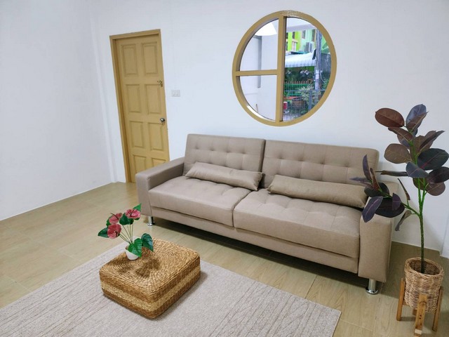 บ้านมินิมอล ตรงข้าม สนามกีฬาจังหวัดระยอง ผ่อน 5000 บาท 