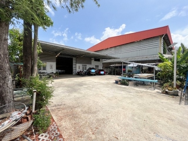 ขายที่ดิน 244 ตร.ว. พร้อมคลังสินค้าชั้นเดียว พื้นที่ประมาณ 450 ตร.ม. 