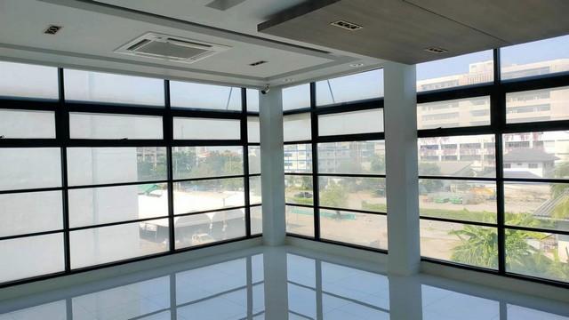 EPL-BR0049 ขายโฮมออฟฟิศ 4 ชั้น  ใกล้เลียบด่วน บ้านกลางกรุง Office Park ลาดพร้าว 7 นาคนิวาส ซ. 4  ที่ดิน 94.5 ตร.วา พื้นที่ใช้สอย 800 ตรม. 