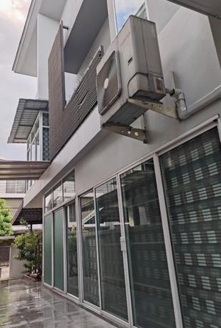 ให้เช่าทาวน์โฮม3 ชั้น  แกรนด์ไอดีไซน์ วิภาวดี 41ตรว ใกล้สนามบินดอนเมือง ห้างฟิวเจอร์ รังสิต