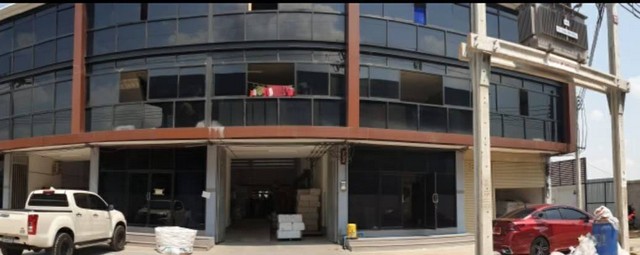 ขายอาคารสำนักงานออฟฟิศมินิแฟคตอรี่อยู่ตำบลคลองสวนอำเภอพระสมุทรเจดีย์จังหวัดสมุทรปราการ