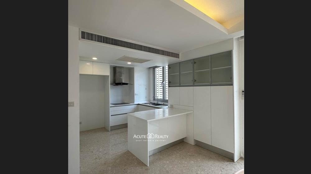 ขายทาวน์โฮม โครงการ The Loft Sathorn อยู่ซอยสาทร ซอย 1 