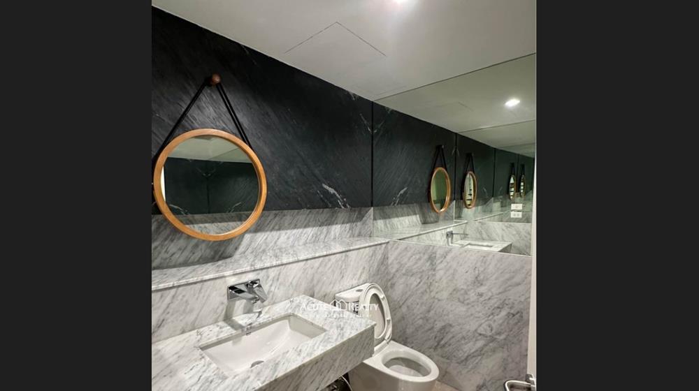 ขายทาวน์โฮม โครงการ The Loft Sathorn อยู่ซอยสาทร ซอย 1 