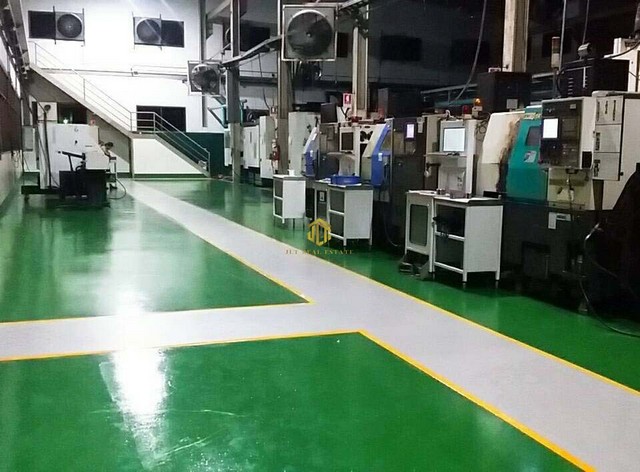 โรงงานให้เช่า 1500 ตรม. ใกล้ถนนมอเตอร์เวย์ อ.เมือง ชลบุรี