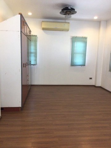 ขายบ้านเดี่ยว 3 ชั้น หมู่บ้านวิชั่นวิลล์ 2 ขนาด 4นอน 4น้ำ บางกะปิ กรุงเทพ