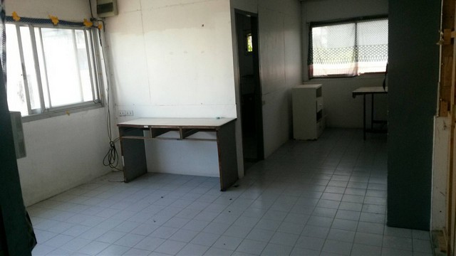 ขายอาคารพาณิชย์ 5 ชั้น ซอยรามคำแหง 24 บางกะปิ กรุงเทพมหานคร