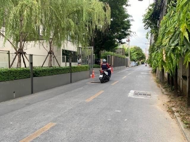 ให้เช่าพื้นที่ชั้น1 80 ตร.ม. ย่านทองหล่อ ซอยทองหล่อ25 อพาร์ทเมนท์ ริมถนน เหมาะทำคาเฟ่และอื่นๆ