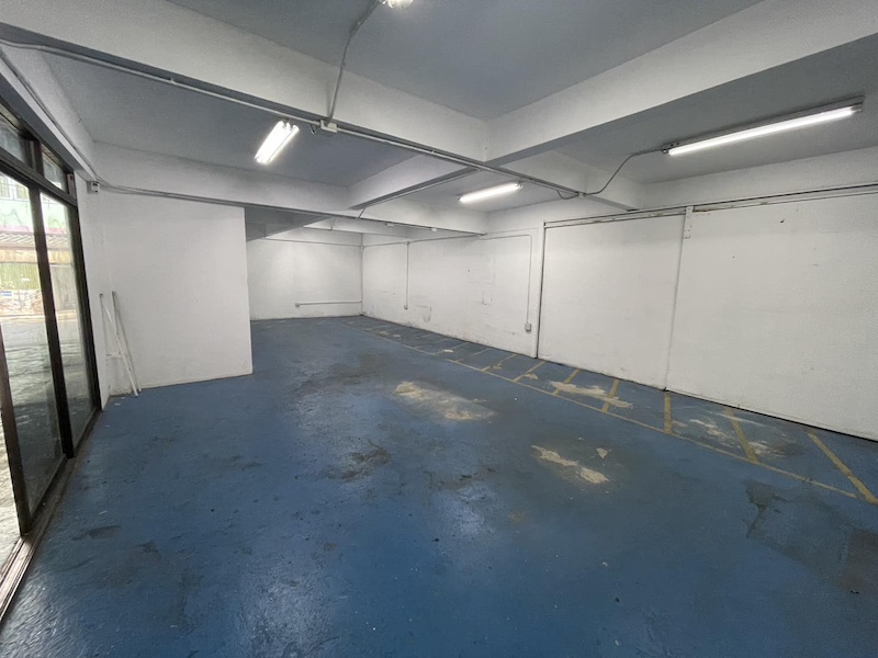 BST559 ให้เช่าโกดังท่าพระ  จรัญสนิทวงศ์2 ขนาด 1349 ตรม.​  ใกล้ mrt ท่าพระ