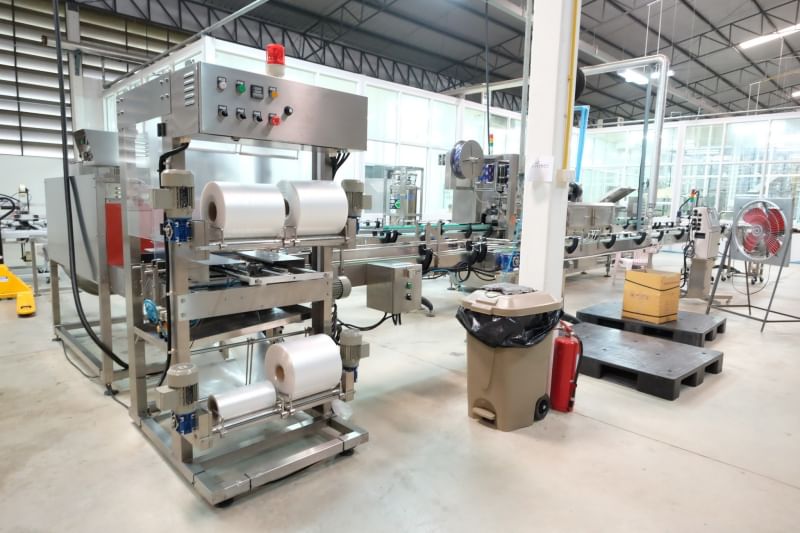 ขายโรงงาน8ไร่ย่านพนัสนิคม ชลบุรี ผลิตเครื่องดื่มชูกำลังบรรจุกระป๋อง พร้อมใบอนุญาต รง.4 อ.2 