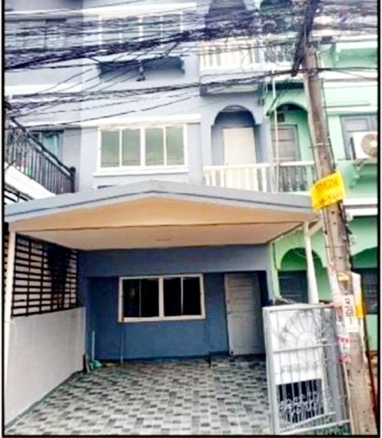  ให้เช่าโฮมออฟฟิศ 3 ชั้น วัดบีงทองหลาง นานาชาตินีวา MRT ลาดพร้าว101 ตบแต่งใหม่ทั้งหลัง ทำเลดี 18ตรว. 170ตรม. 4นอน 3น้ำ 2จอดรถ
