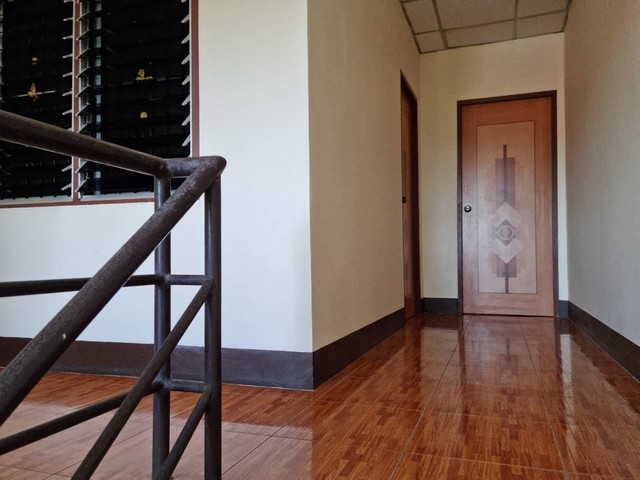 ขายตึก 2 ชั้นครึ่ง หลังแมคโคร ระยอง มี built in ตู้ยาพร้อมแล้ว