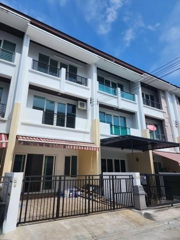 PO146 ให้เช่าทาวน์โฮม บ้านกลางเมือง S-Sense พระราม9-ลาดพร้าว เลียบด่วน 