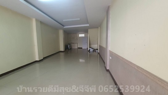 ให้เช่าตึก4ชั้น2คูหา35ตรว. เพื่อประกอบธุรกิจติดสถานีรถไฟฟ้ามีนบุรี ตลาดมีน ถนนรามอินทรา มีนบุรี กรุงเทพมหานคร