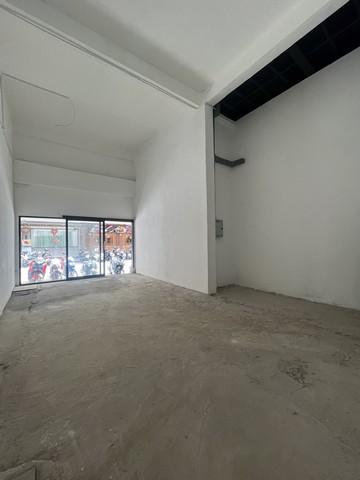 ให้เช่าอาคารพาณิชย์ 2 คูหา 5 ชั้น พร้อมลิฟท์ ย่านธนิยะ สีลม ศาลาแดง 