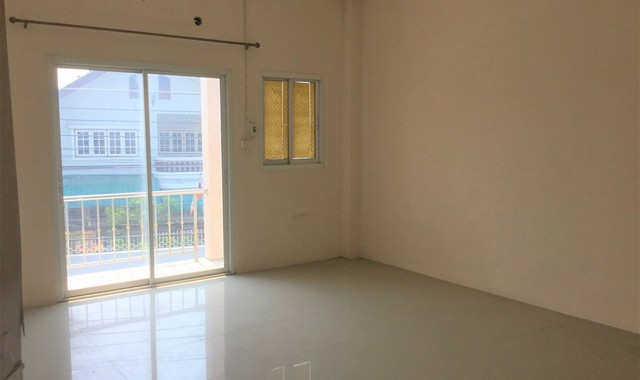 ขายอาคารพาณิชย์ใกล้ โรงพยาบาลปราณบุรี อำเภอปราณบุรี จังหวัดประจวบคีรีขันธ์ PKK04-05964