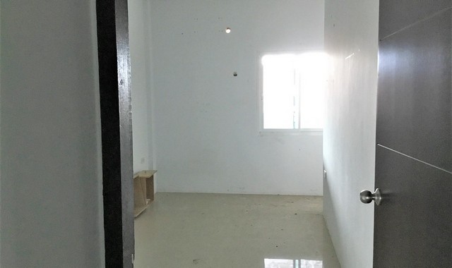 ขายอาคารพาณิชย์ใกล้ บุญถาวร สาขาหัวหิน อำเภอหัวหิน จังหวัดประจวบคีรีขันธ์ PKK04-05887