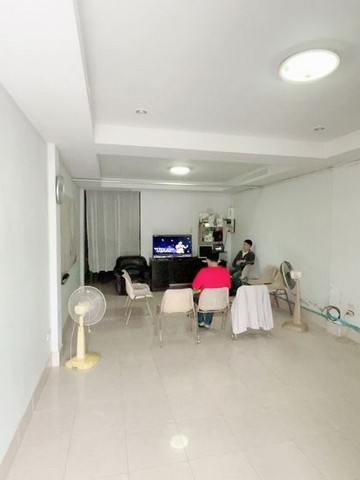 ขายบ้านอาคารพาณิชย์ ท๊อปแลนด์ ติดกับตลาดนัดไดโนเสาร์เก่า หัวหิน จังหวัดประจวบคีรีขันธ์