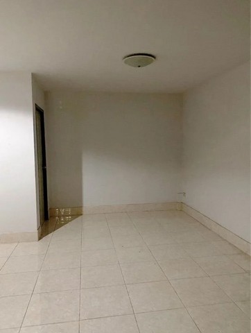 ขายบ้านอาคารพาณิชย์ ท๊อปแลนด์ ติดกับตลาดนัดไดโนเสาร์เก่า หัวหิน จังหวัดประจวบคีรีขันธ์