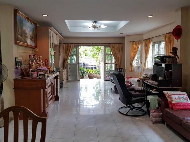 ให้เช่าบ้านเดี่ยว 2 ชั้น 65.5 ตรว. 3 ห้องนอน หมู่บ้านปรัชญาไพรเวทโฮม ลาดพร้าว 71 ซอยนาคนิวาส 48 ใกล้ Central Eastville , The Crystal