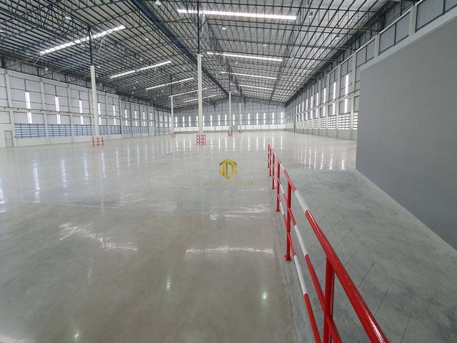 โรงงาน Free Zone ให้เช่าขนาด 8250 ตรม. ใกล้ท่าเรือแหลมฉบัง ชลบุรี