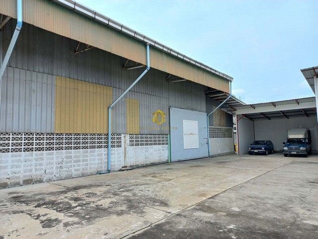 โรงงานให้เช่าขนาด 966 ตรม. ใกล้ถนนสุขุมวิท อ.พระประแดง สมุทรปราการ