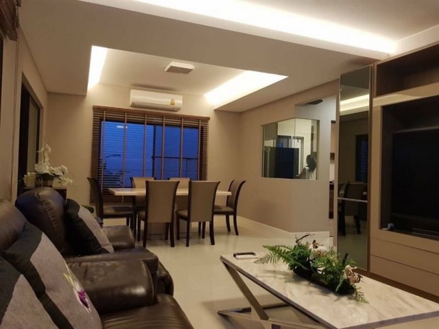 ขายบ้านเดี่ยว โครงการมัณฑนา บางนา กม.7 ตกแต่งสวยเฟอร์เจอร์เครื่องใช้ไฟฟ้าครบ บ้านดีอยู่ดีมีสุขเฮงๆรวยๆ