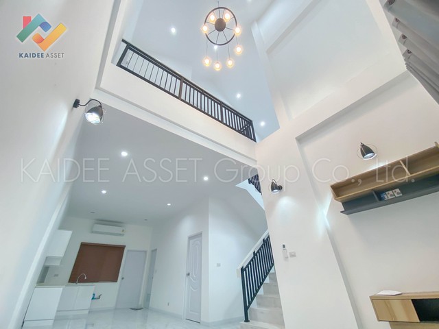 บ้าน ไอราวัณ เพลส 3390000 THB 3 Bedroom 2 BATHROOM ขนาด = 31 SQ.WA 0 Ngan 0 ไร่ ใกล้ เวิร์คพอยท์ ถูกสุด ปทุมธานี   