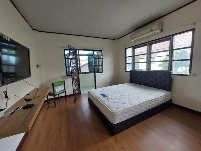 บ้านเดี่ยว2ชั้น ให้เช่า 100 ตรว. หมู่บ้านราชธานี อยู่ถนนเลียบคลองห้า